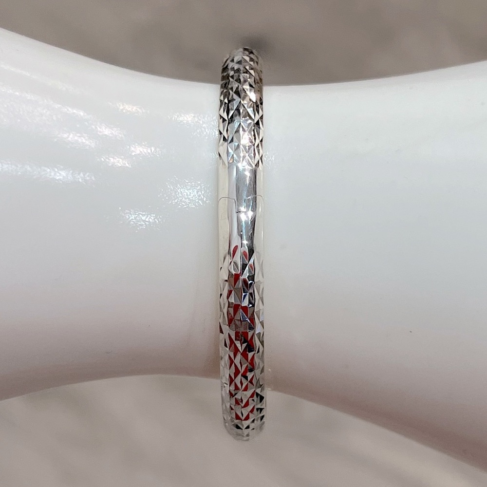 Sterling Silver Diamond Cut Bangle Bracelet - Picture 2 of 14